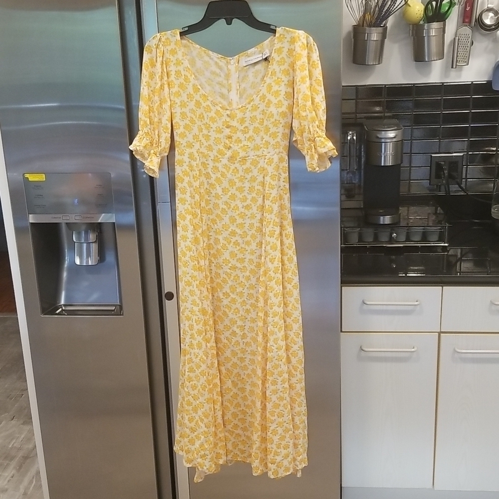 💕FAITHFULL THE BRAND💕 Linnie Midi Dress Bette Floral Print Yellow 4 Small NWT